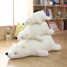 北極熊毛絨玩具